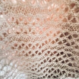 Light pink Knit Sweater short sleeve short front long back shirt size XL